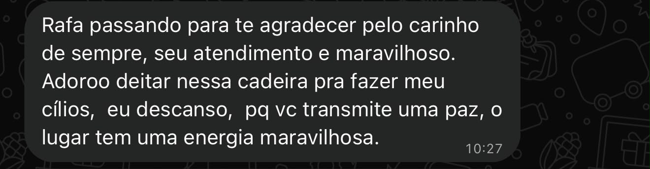 Depoimento de cliente sobre extensão de cílios